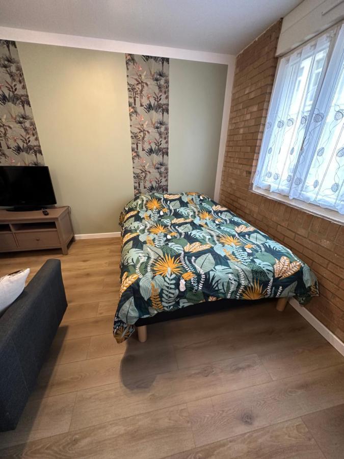Le Jacquard Lägenhet Calais Exteriör bild